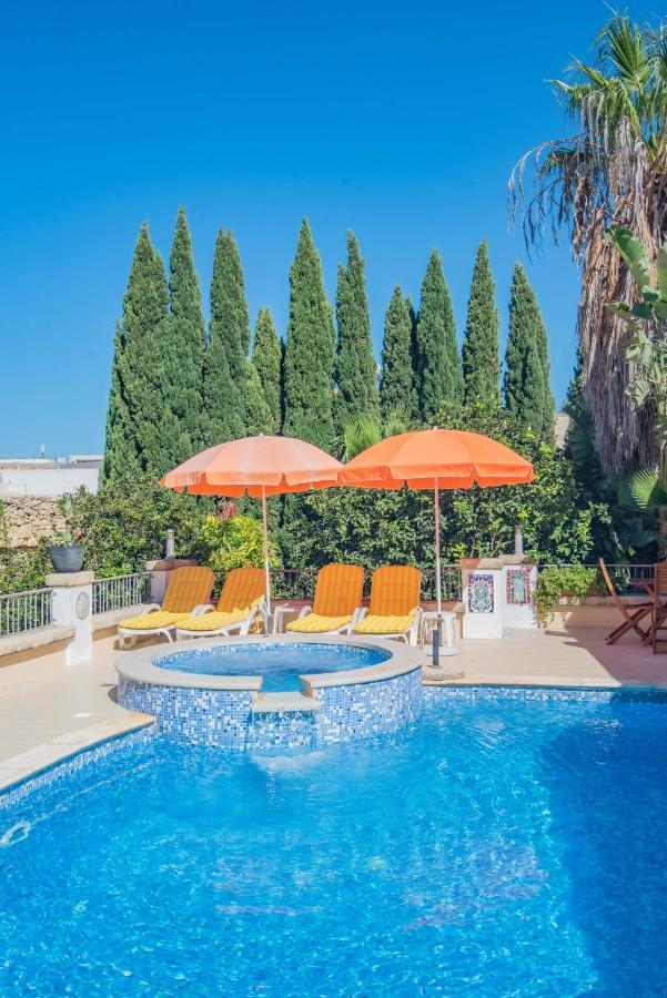 Central Villa Flatlet With Pool - Free Parking And Wifi Lija Buitenkant foto