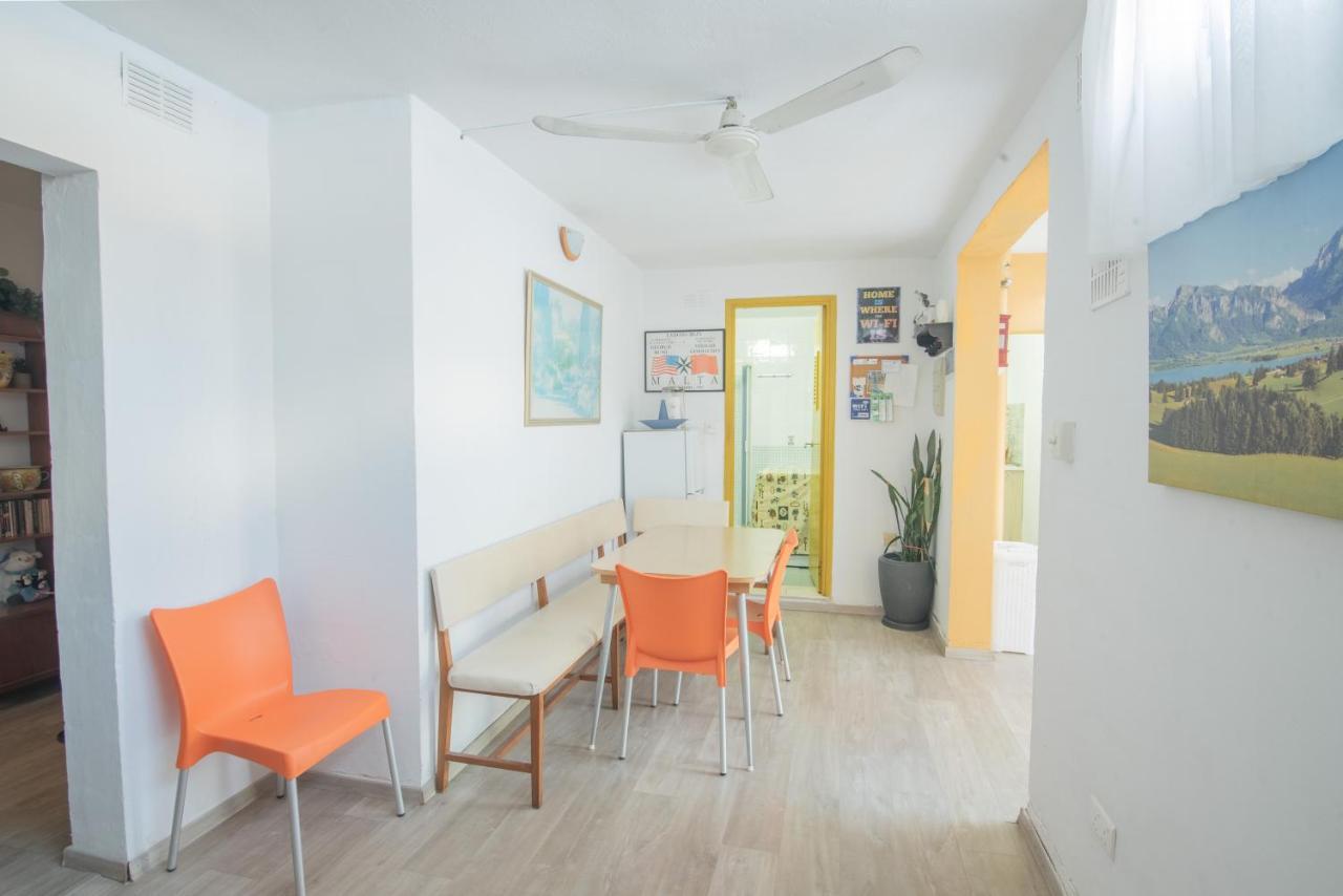 Central Villa Flatlet With Pool - Free Parking And Wifi Lija Buitenkant foto